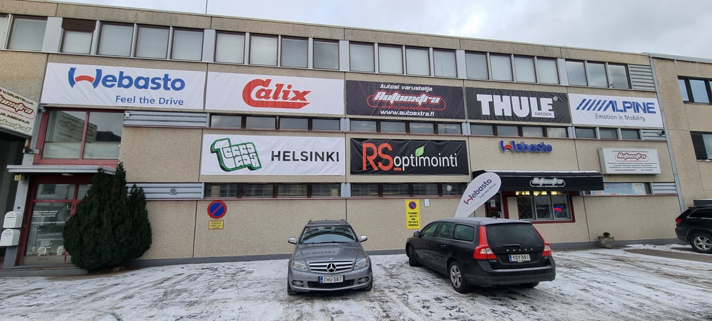 Kuva autohuoltoliikkeestä Helsingin Autoextra Helsinki
